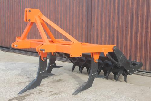 Плуг чизельный ПЧН-1,6 с зубчатым катком купить в Владикавказе – «БДН-АгроКубань»