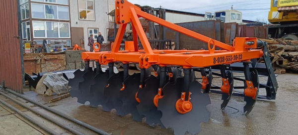 Борона дисковая навесная БДН 2,4х2Н с амортизаторами катка, 14 рабочих органов купить в Владикавказе – «БДН-АгроКубань», 3