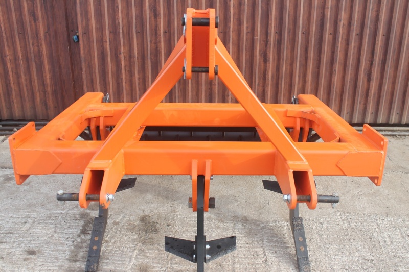 Плуг чизельный ПЧН-1,6 с зубчатым катком купить в Владикавказе – «БДН-АгроКубань», 5