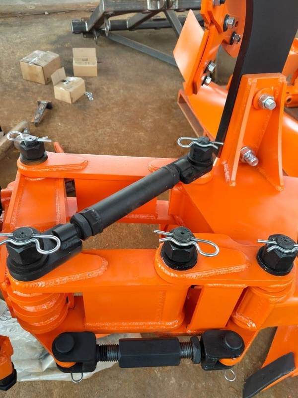 Плуг навесной оборотный 3/35 купить в Владикавказе – «БДН-АгроКубань», 7