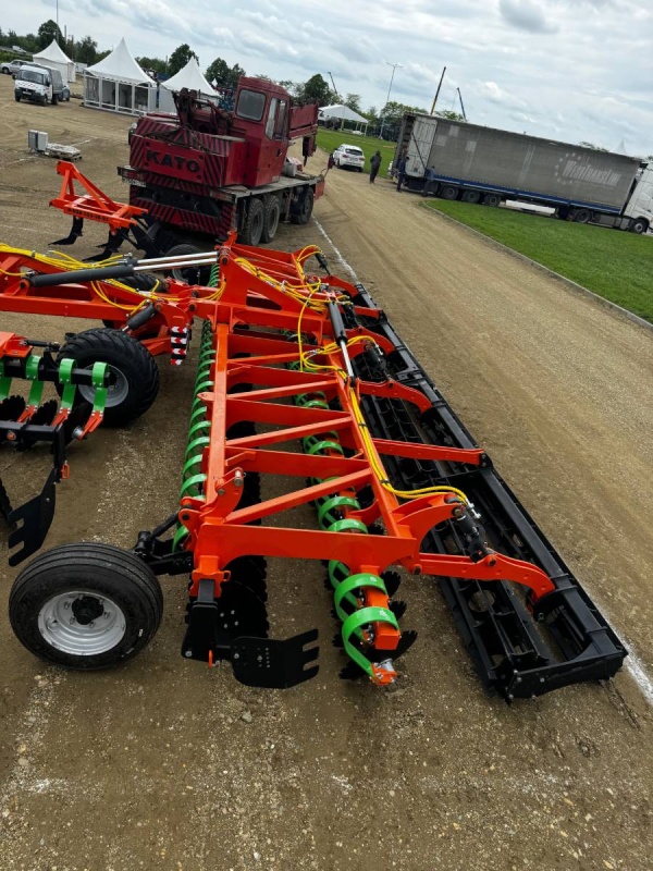 Лущильник мульчировщик дисковый прицепной «АВРОРА» ЛД-8Л (евро-складывание) ЛАФЕТ купить в Владикавказе – «БДН-АгроКубань», 5