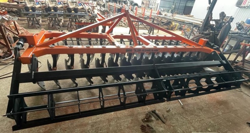 Борона дисковая навесная БДН 4х2Н, 26 рабочих органов купить в Владикавказе – «БДН-АгроКубань», 2