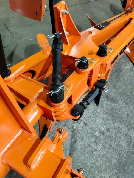 Плуг навесной оборотный 3/35+1 купить в Владикавказе – «БДН-АгроКубань», 5