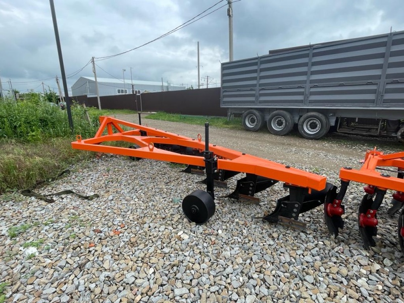 Плуг отвальный ПЛН 7-35 (7 корпусов) купить в Владикавказе – «БДН-АгроКубань», 2